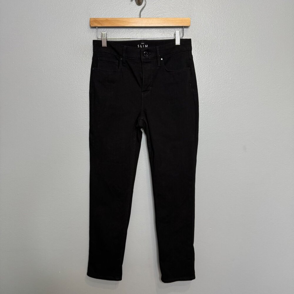 WHITE HOUSE BLACK MARKET high rise slim jeans in black size 0 short